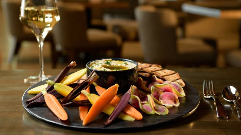 <b>Marriott Tacoma Downtown Restaurant</b>. Images powered by <a href="https://www.leonardoworldwide.com/" title="Leonardo Worldwide" target="_blank">Leonardo</a>.