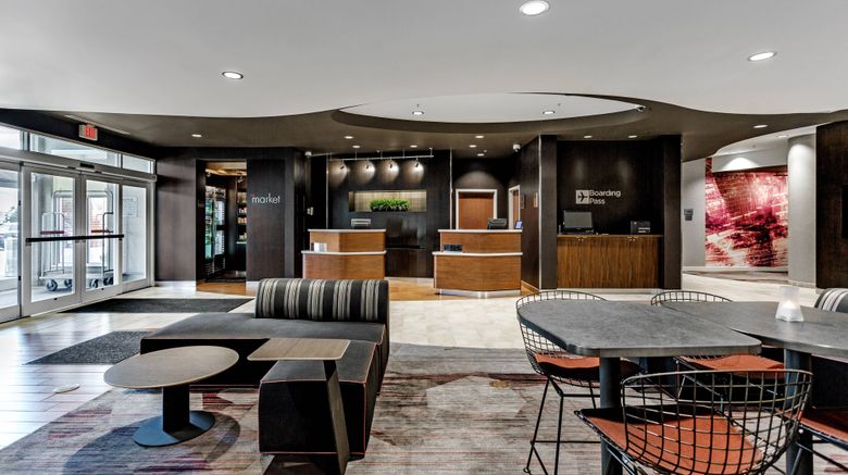 <b>Courtyard Columbus Easton Lobby</b>. Images powered by <a href="https://www.leonardoworldwide.com/" title="Leonardo Worldwide" target="_blank">Leonardo</a>.