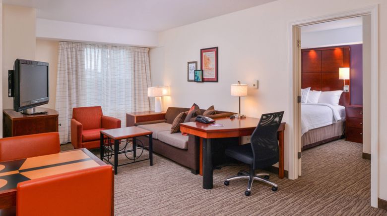 <b>Residence Inn North Conway Room</b>. Images powered by <a href="https://www.leonardoworldwide.com/" title="Leonardo Worldwide" target="_blank">Leonardo</a>.
