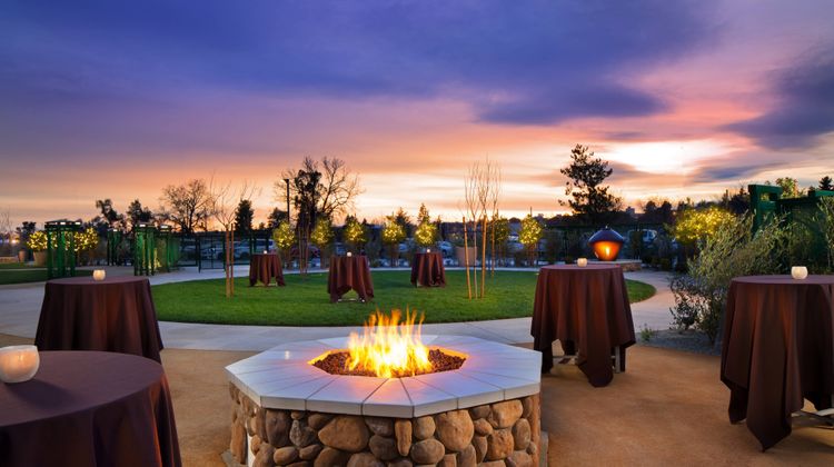 Sheraton Redding Hotel at Sundial Bridge Other