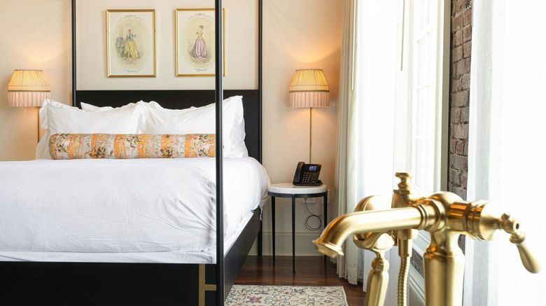 <b>Hotel Cleo, a Tribute Portfolio Hotel Room</b>. Images powered by <a href="https://www.leonardoworldwide.com/" title="Leonardo Worldwide" target="_blank">Leonardo</a>.
