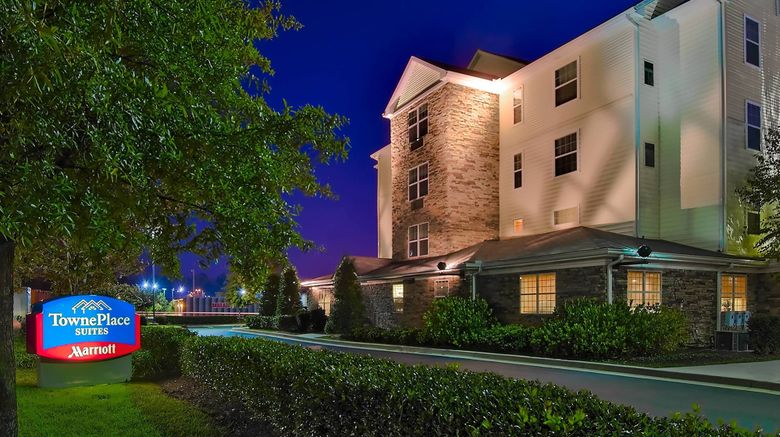 TownePlace Suites Knoxville Cedar Bluff Exterior. Images powered by <a href="https://www.leonardoworldwide.com" target="_blank" rel="noopener">Leonardo</a>.