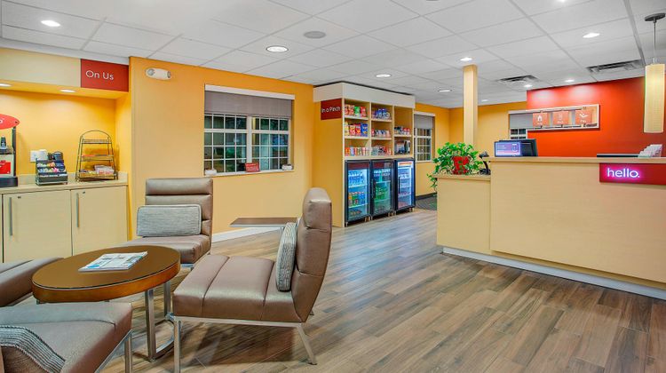 TownePlace Suites Knoxville Cedar Bluff Lobby
