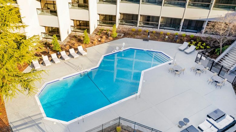 <b>Sheraton Chapel Hill Hotel Pool</b>. Images powered by <a href="https://www.leonardoworldwide.com/" title="Leonardo Worldwide" target="_blank">Leonardo</a>.