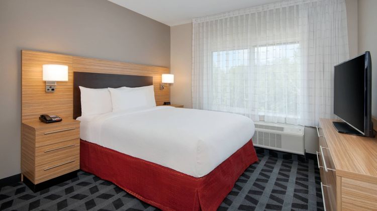 TownePlace Suites Eglin AFB Area Suite