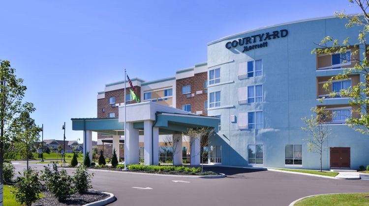 Courtyard Columbus Grove City Exterior