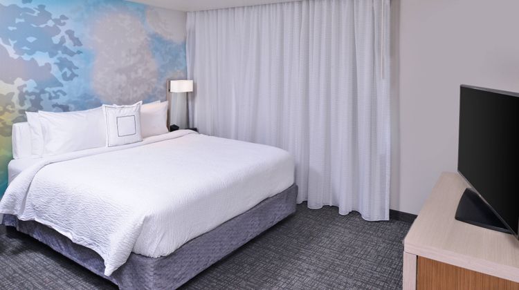 Courtyard Columbus Grove City Room