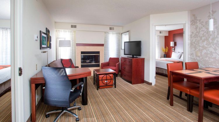 Residence Inn Rockford Room
