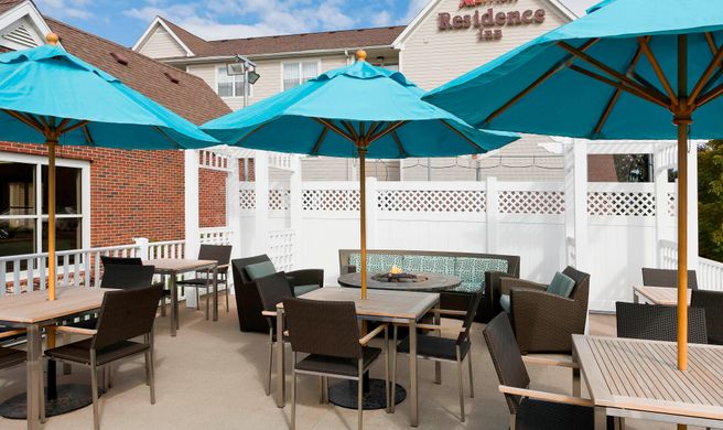 Residence Inn Rockford Exterior