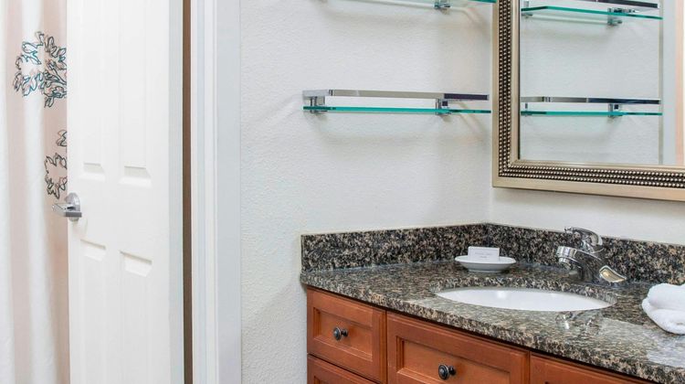Residence Inn Rockford Room