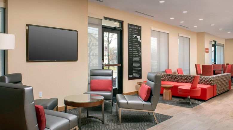<b>TownePlace Suites College Park Lobby</b>. Images powered by <a href="https://www.leonardoworldwide.com/" title="Leonardo Worldwide" target="_blank">Leonardo</a>.