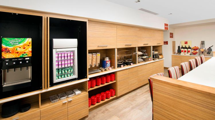 TownePlace Suites Alexandria Ft Belvoir Restaurant