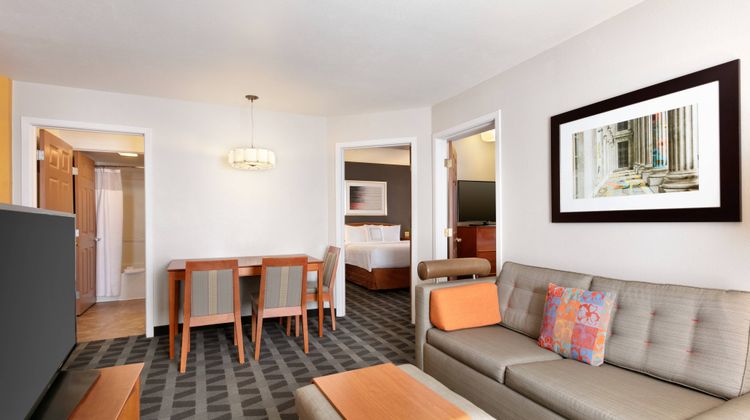 TownePlace Suites by Marriott Room