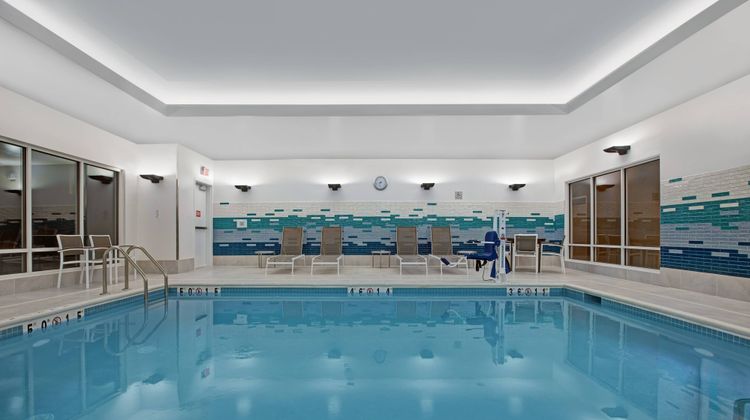 TownePlace Suites Potomac Mills Pool