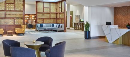 Sheraton Portland Airport Hotel Lobby