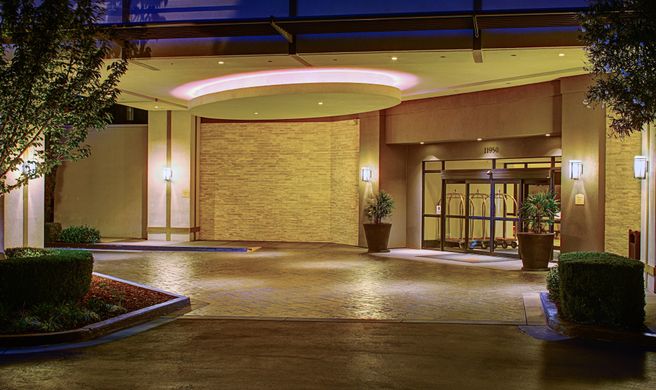Pleasanton Marriott Exterior