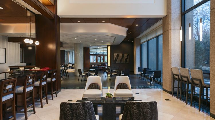 Washington Dulles Marriott Suites Lobby