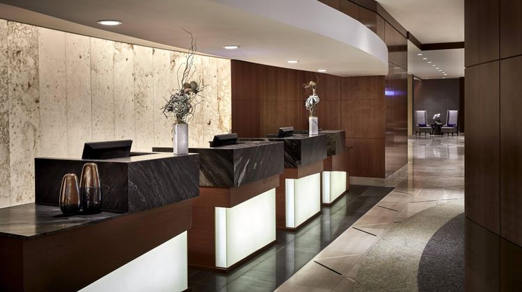 Seattle Marriott Waterfront Lobby