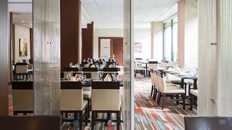 Washington Dulles Marriott Suites Restaurant