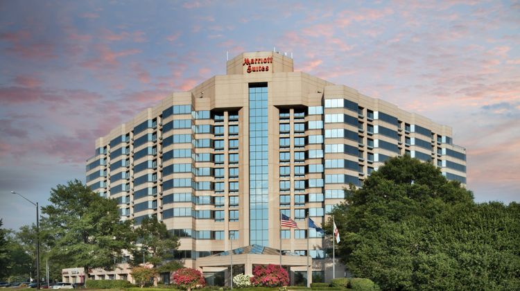 Washington Dulles Marriott Suites Exterior