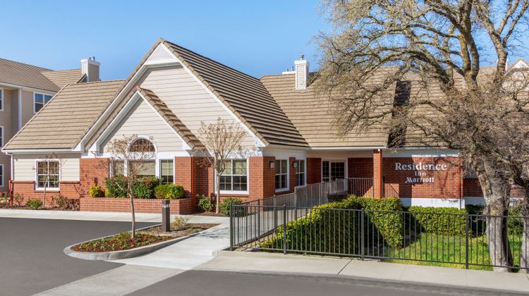 Residence Inn Roseville Exterior