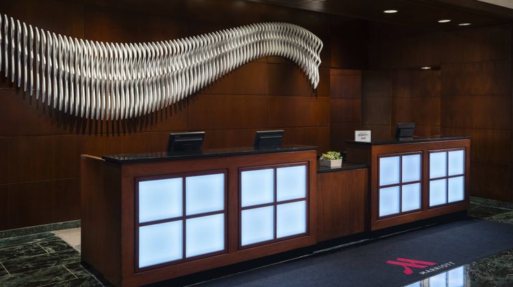 Washington Dulles Marriott Suites Lobby