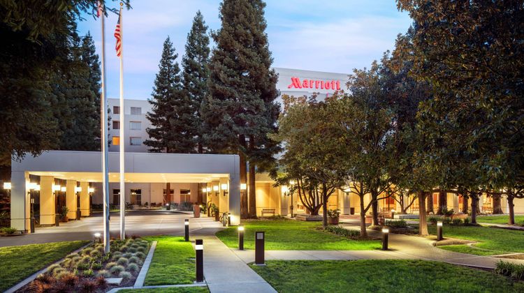 San Ramon Marriott Exterior