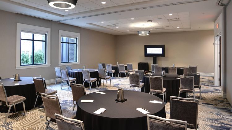 Courtyard By Marriott Columbus OSU Meeting