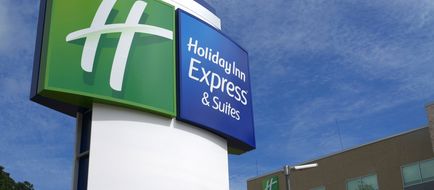 Holiday Inn Express & Suites St. Vincent Exterior