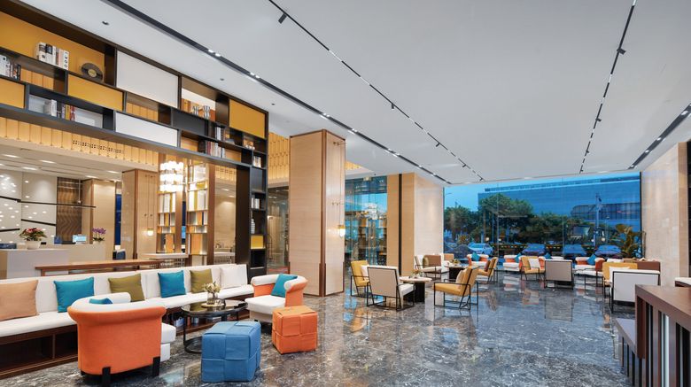 <b>Hampton Chongqing East Railway Stn Lobby</b>. Images powered by <a href="https://www.leonardoworldwide.com/" title="Leonardo Worldwide" target="_blank">Leonardo</a>.