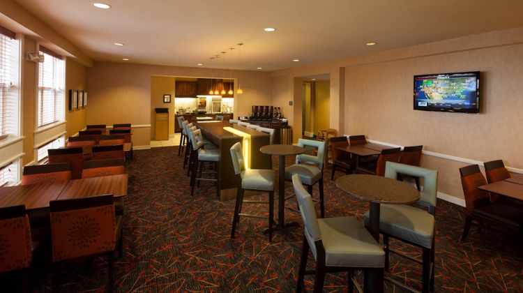 Residence Inn Wichita East at Plazzio Restaurant