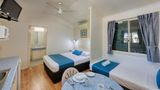 22 On Bowen Room
