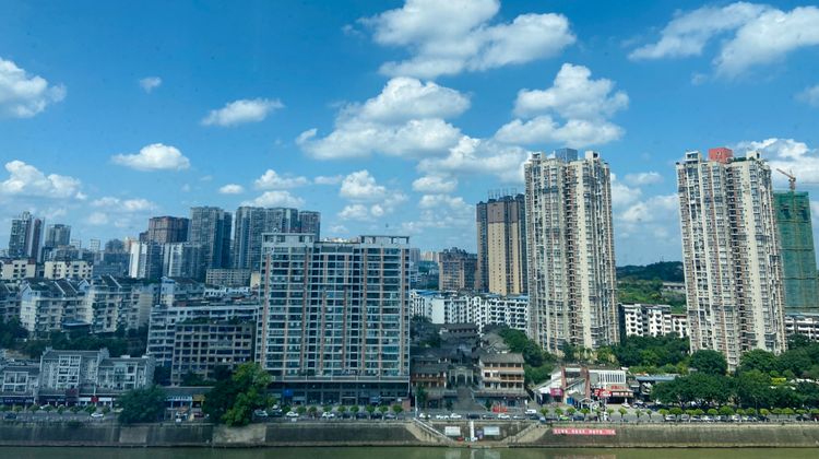 Holiday Inn Neijiang Riverside Exterior