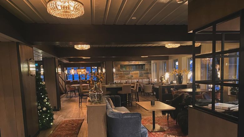 <b>Skogstad Hotel Lobby</b>. Images powered by <a href="https://www.leonardoworldwide.com/" title="Leonardo Worldwide" target="_blank">Leonardo</a>.