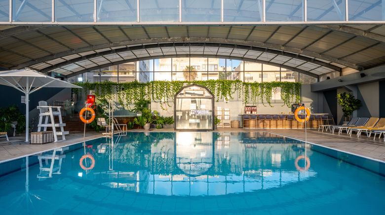 <b>Crowne Plaza Tel Aviv Beach Pool</b>. Images powered by <a href="https://www.leonardoworldwide.com/" title="Leonardo Worldwide" target="_blank">Leonardo</a>.