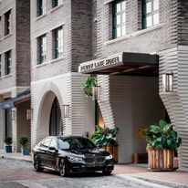 Perry Lane Hotel, a Luxury Collection
