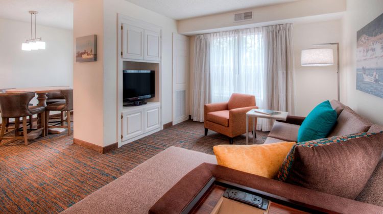 Residence Inn Wilmington Landfall Room
