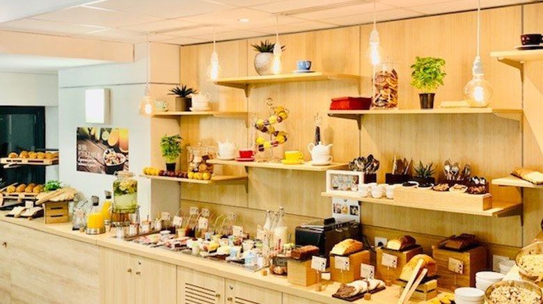 <b>Residhome Appart Nanterre La Defense Restaurant</b>. Images powered by <a href="https://www.leonardoworldwide.com/" title="Leonardo Worldwide" target="_blank">Leonardo</a>.