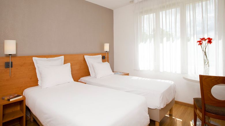 <b>Sejours & Affaires Paris Nanterre Room</b>. Images powered by <a href="https://www.leonardoworldwide.com/" title="Leonardo Worldwide" target="_blank">Leonardo</a>.