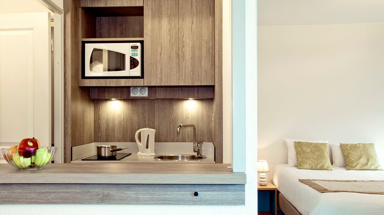 Sejours & Affaires Park Republique Room