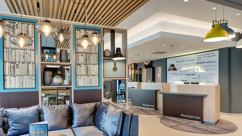 <b>Premier Inn Frankfurt Westend Hotel Lobby</b>. Images powered by <a href="https://www.leonardoworldwide.com/" title="Leonardo Worldwide" target="_blank">Leonardo</a>.