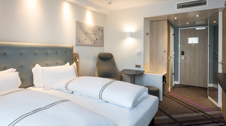 Premier Inn Freiburg City Sud Room