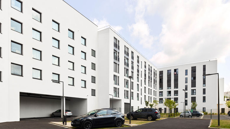 <b>B&B Hotel Paris Clichy-sous-Bois Exterior</b>. Images powered by <a href="https://www.leonardoworldwide.com/" title="Leonardo Worldwide" target="_blank">Leonardo</a>.