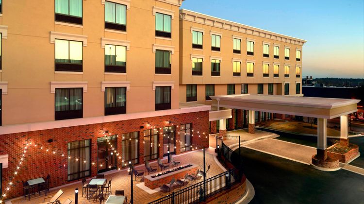 Courtyard LaGrange Exterior