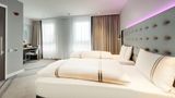 Premier Inn Hamburg City Klostertor Room