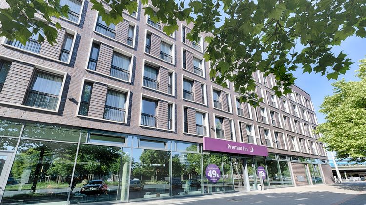 Premier Inn Hannover City University Exterior
