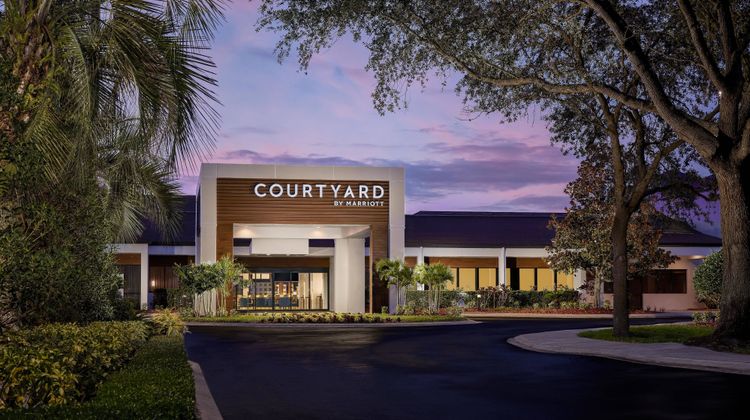 Courtyard Orlando Lake Buena Vista Exterior