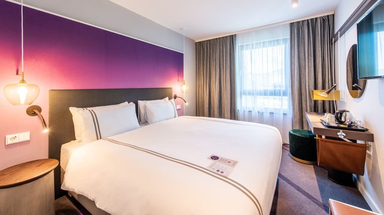 <b>Premier Inn Heidelberg City Bahnstadt Room</b>. Images powered by <a href="https://www.leonardoworldwide.com/" title="Leonardo Worldwide" target="_blank">Leonardo</a>.