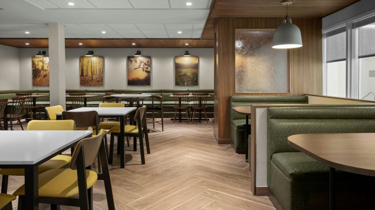 Fairfield Inn & Suites Helena North Restaurant