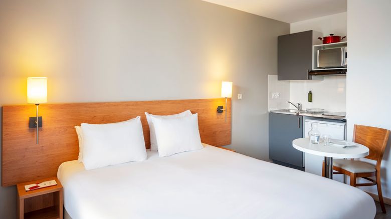 <b>Sejours & Affaires Creteil Le Magistere Room</b>. Images powered by <a href="https://www.leonardoworldwide.com/" title="Leonardo Worldwide" target="_blank">Leonardo</a>.